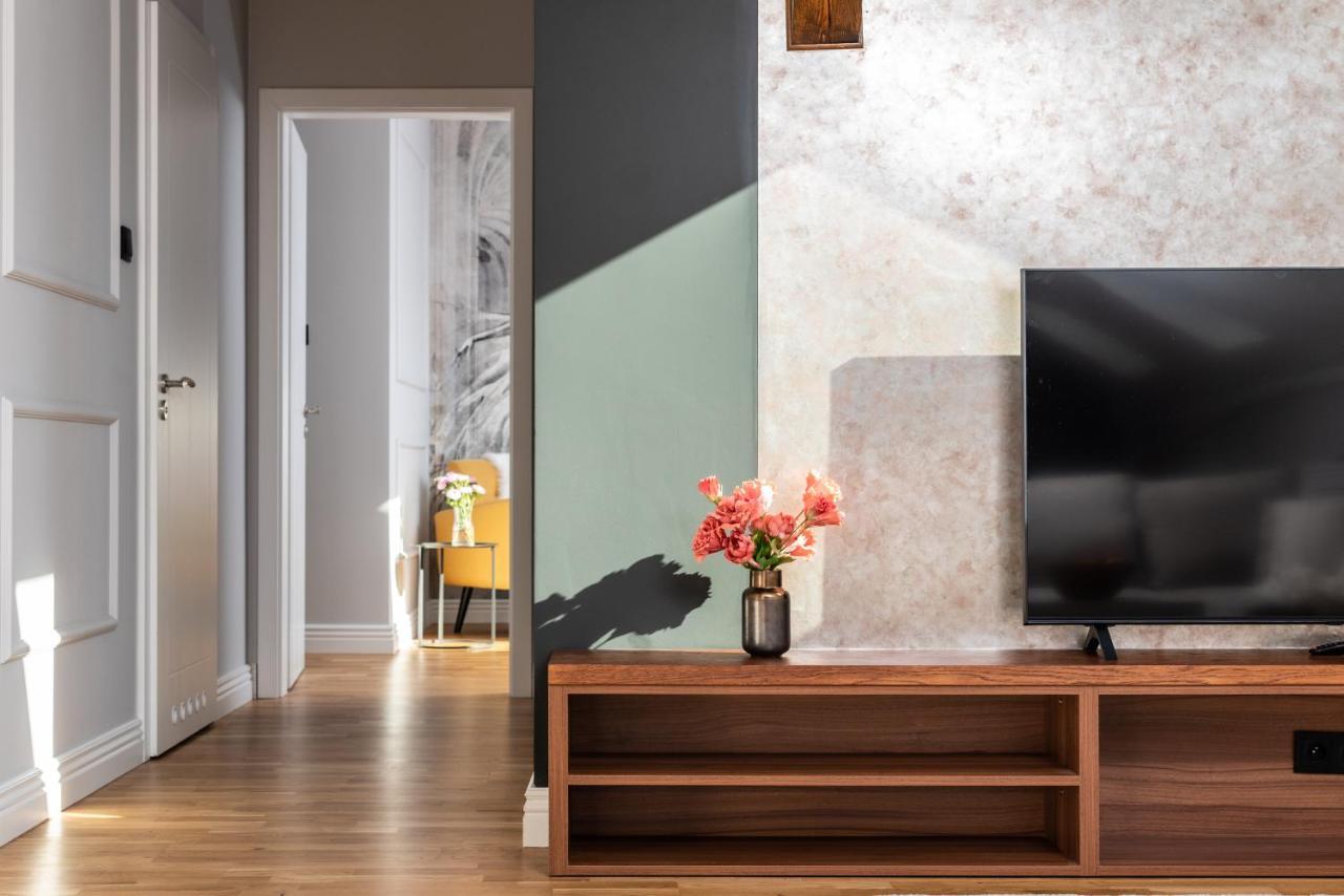 Riverside Premium Class Apartment - By Upstairs Krasków Exterior foto