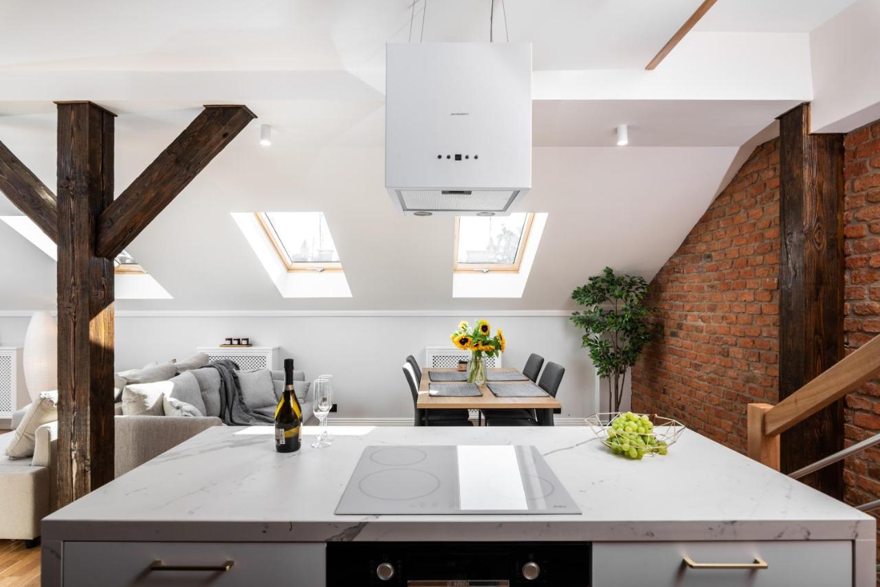 Riverside Premium Class Apartment - By Upstairs Krasków Exterior foto